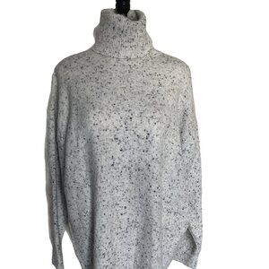 EUC ZARA Cream/Black Turtleneck Sweater sz S